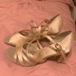 Unused “Champagne” SoDanca Dance Shoes Size 6.5 M